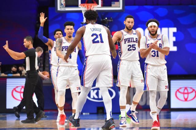 1648523515220083908.jpg 1230459460.0.jpg